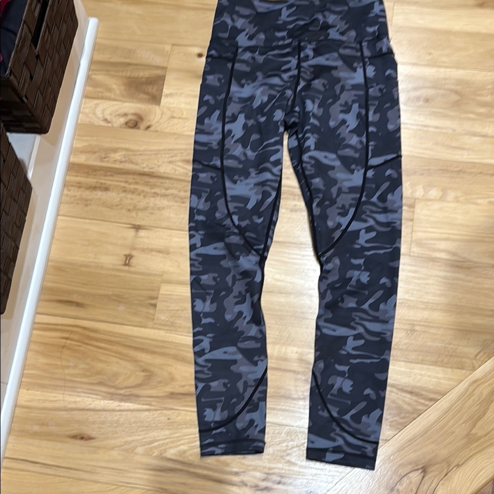 Zyia Camouflage Leggings